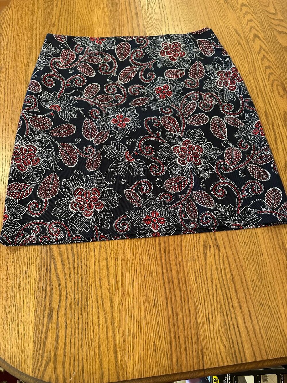 NWT Talbots red,white and blue print knee length skirt